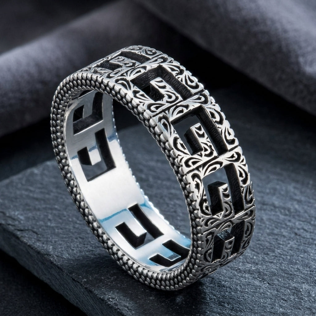 Antique Scroll Heritage Ring