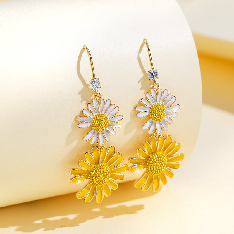 Daisy Drop Earrings