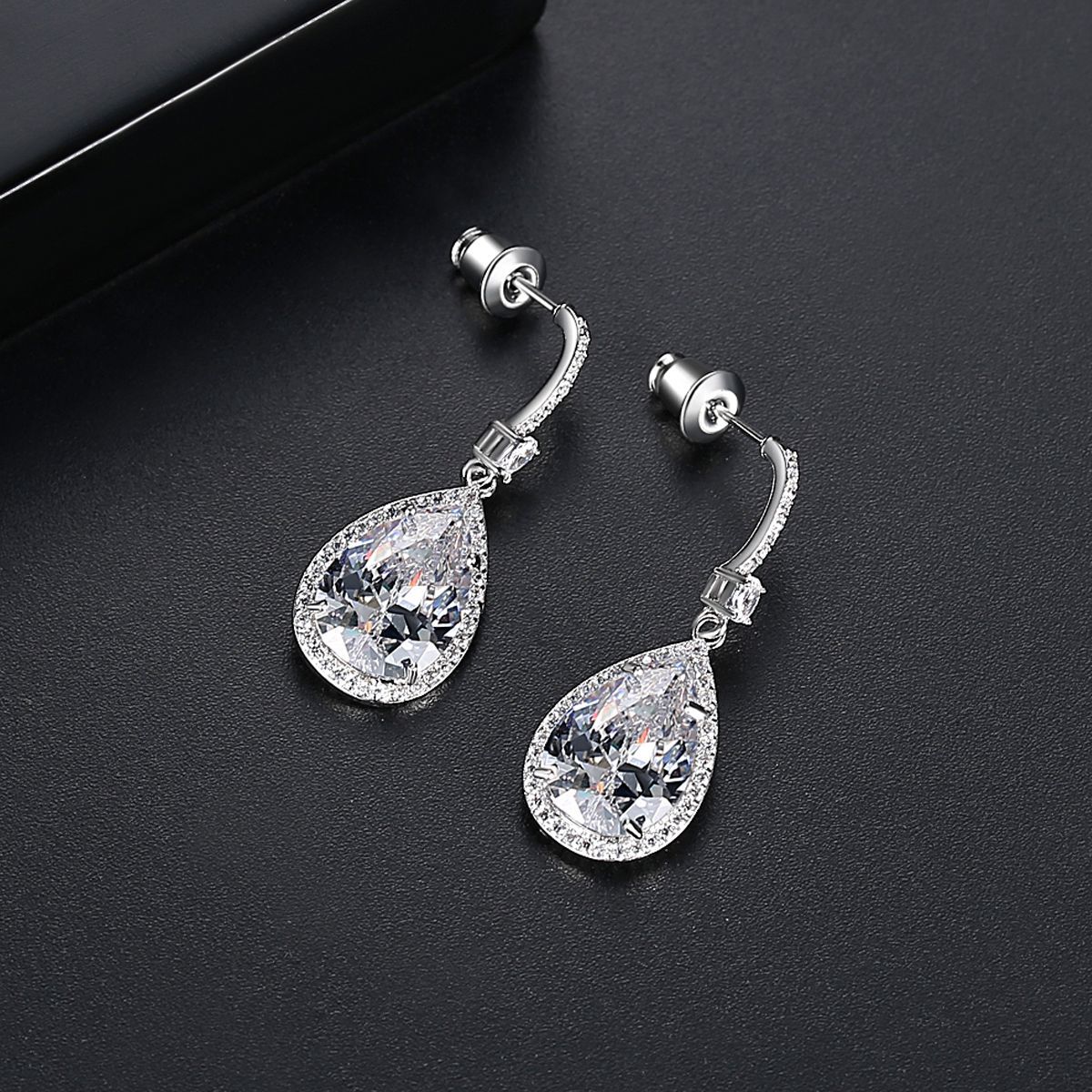 Elegant Crystal Drop Earrings