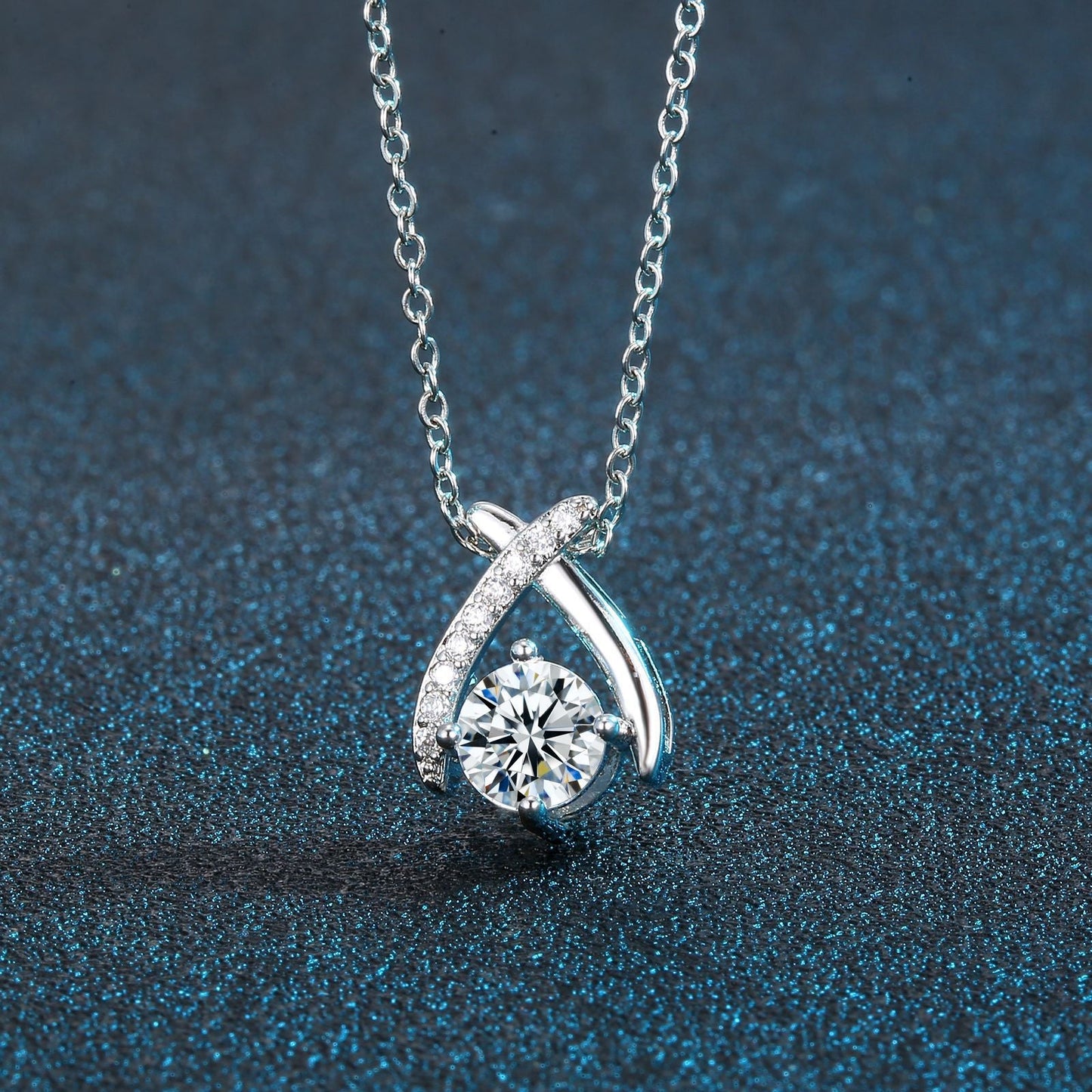 Elegant Crystal Necklace
