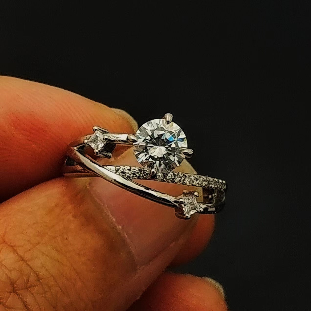 Elegant Diamond Ring