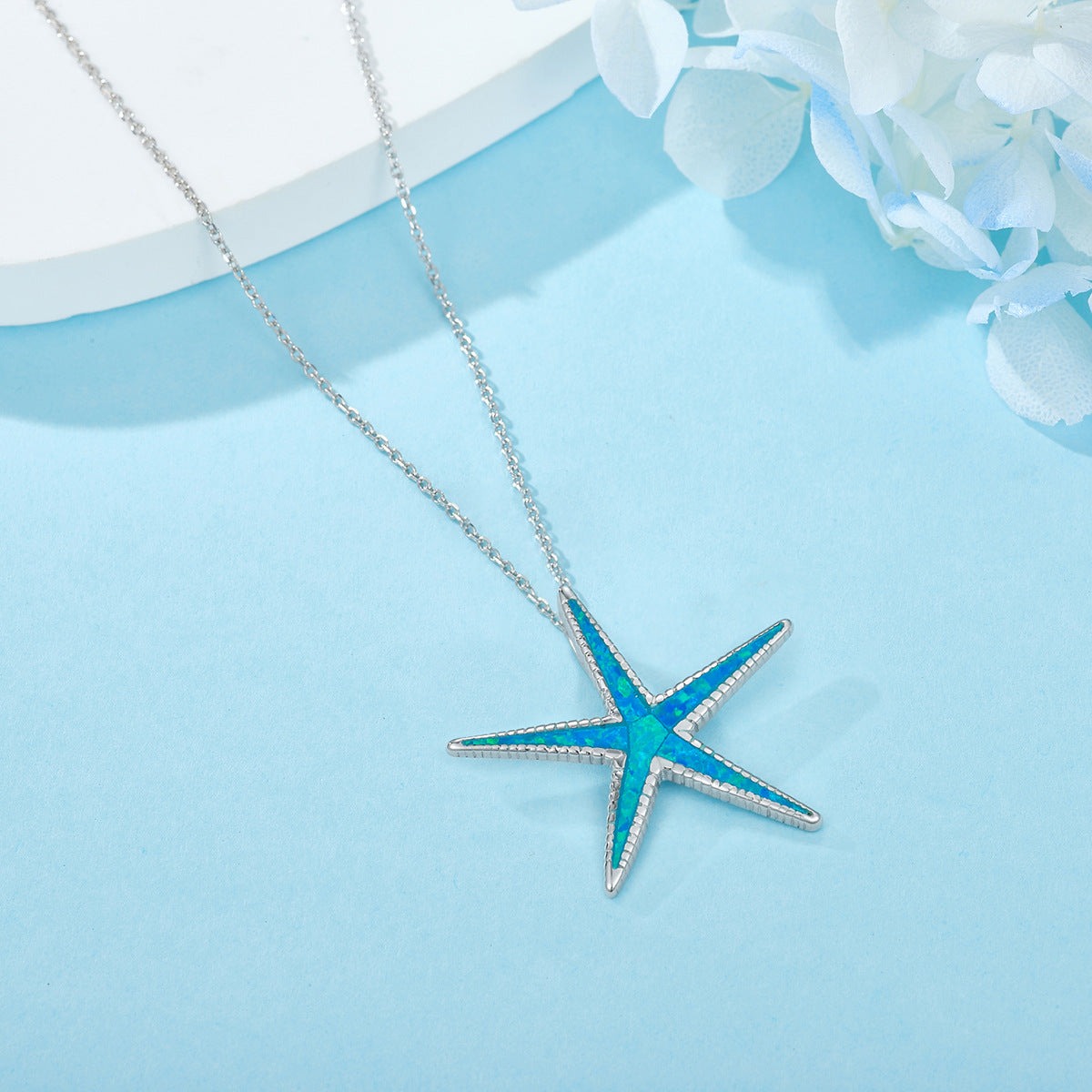 Elegant Starfish Necklace