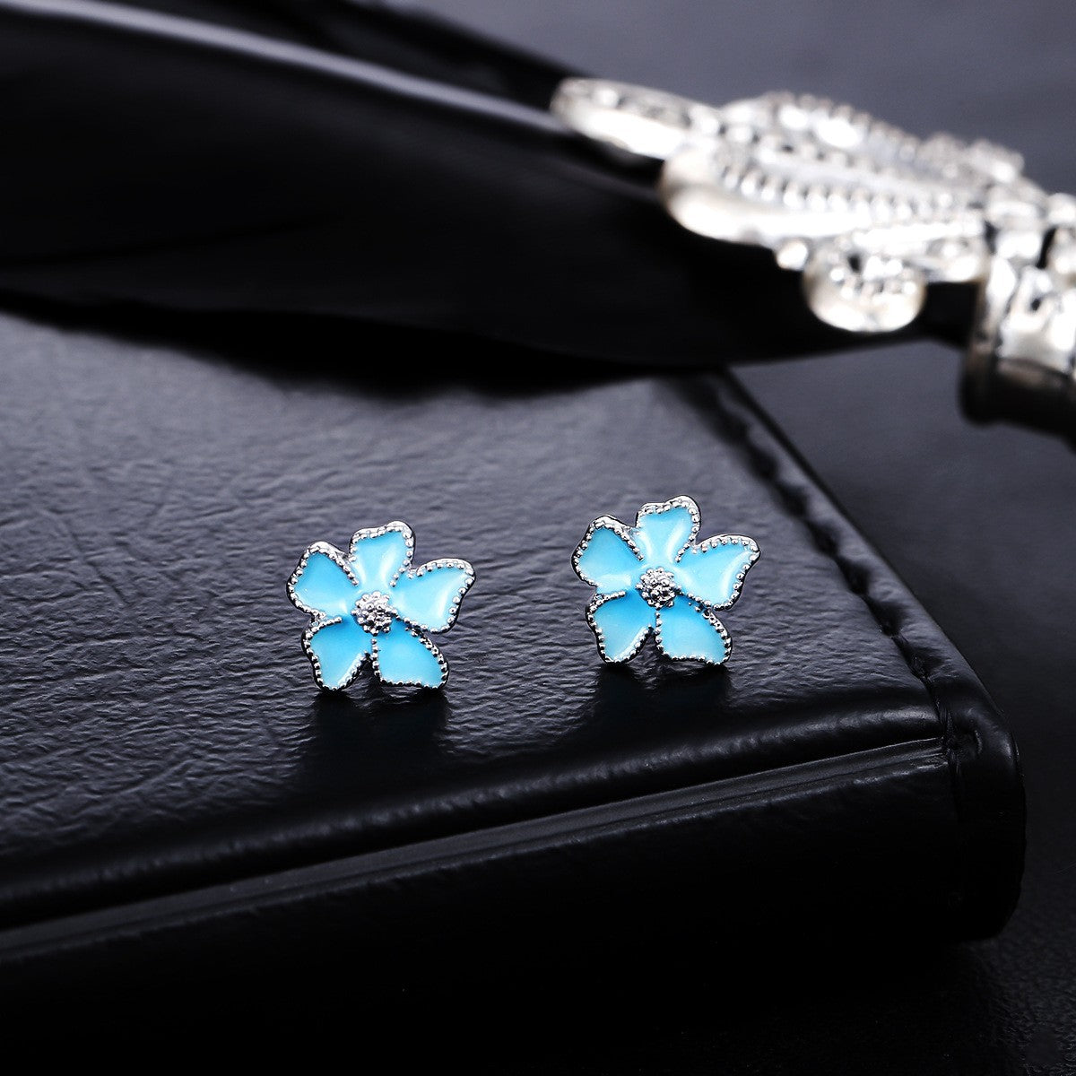 Elegant Turquoise Earrings
