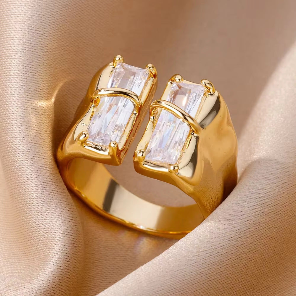 Statement Crystal Ring