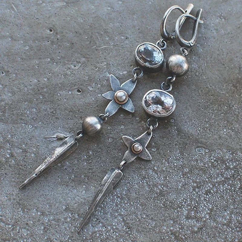 Vintage Floral Zircon Earrings
