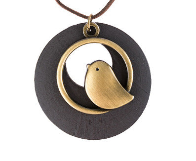 Vintage Boho Green Wood Bird Pendant Long Necklace