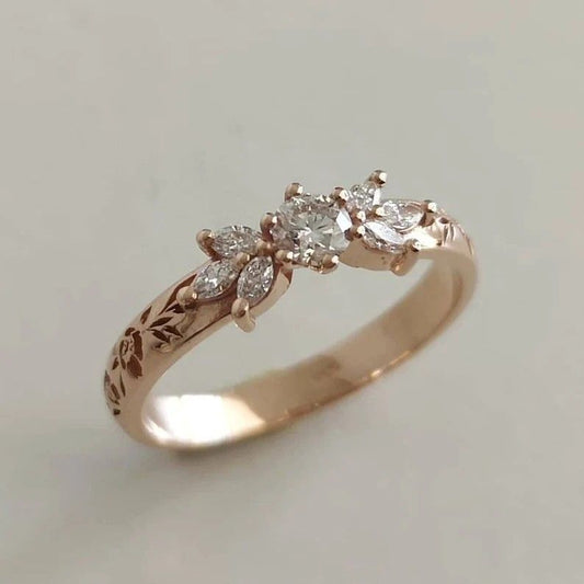 Gold Zirconia Flower Trail Ring