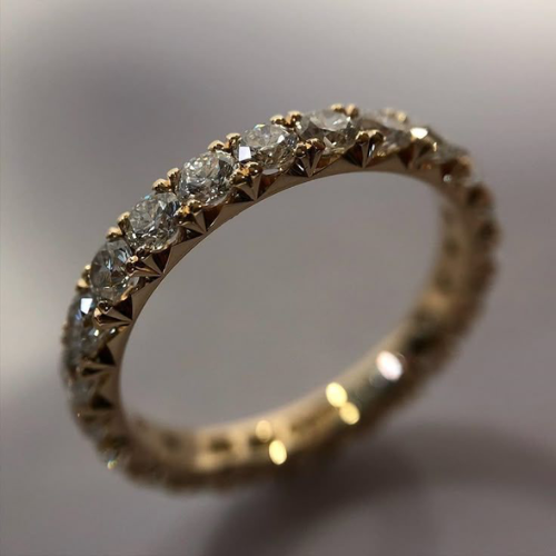 Minimal Twist Solitaire Ring