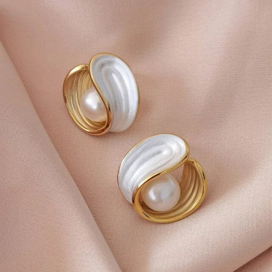 Luxury White Opal Earrings With Pearls In Gold