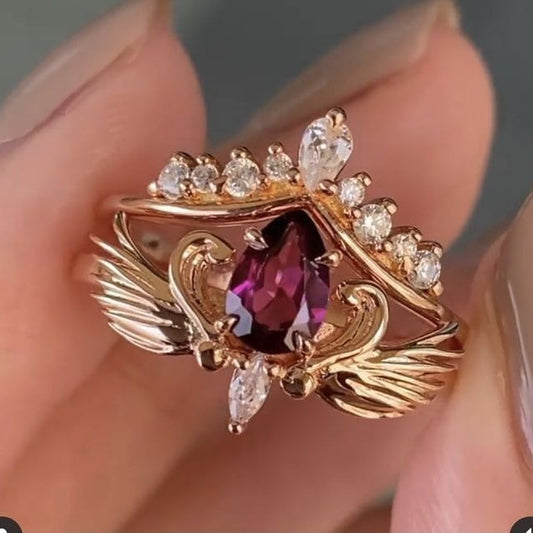 Swan Garnet Crystal Crown Ring
