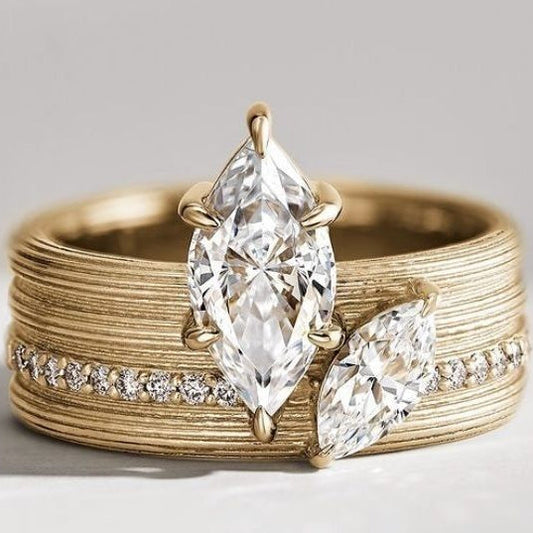 Rose V-Curve Solitaire Ring