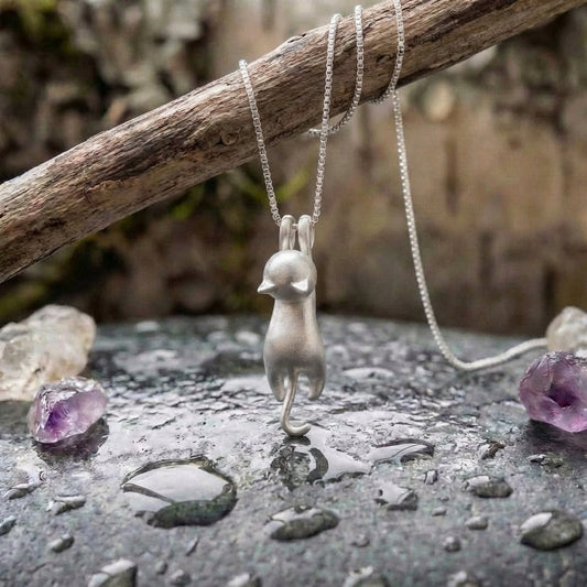 Charming Silver Necklace For Any Occasion