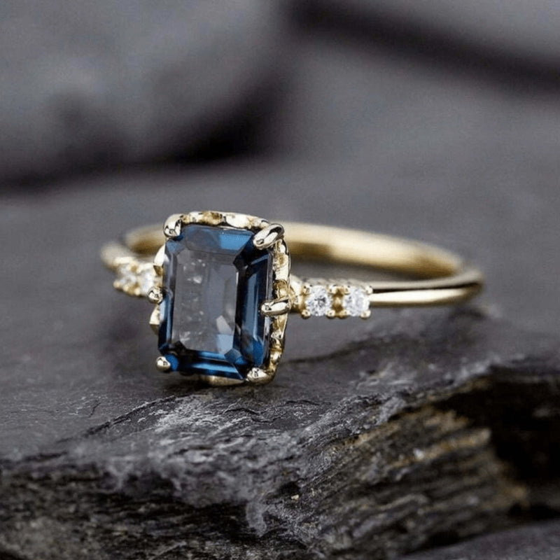 Capricorn — Midnight Truth Ring