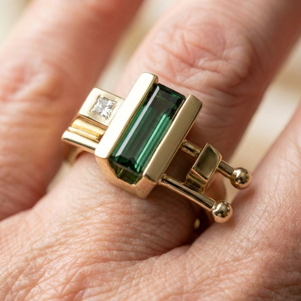 Beautiful Gold Ring With Unique Style