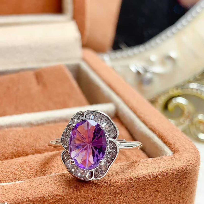 Elegant Amethyst Ring