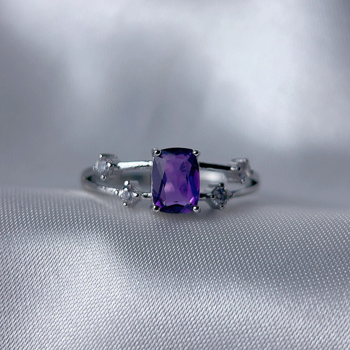 Elegant Amethyst Ring