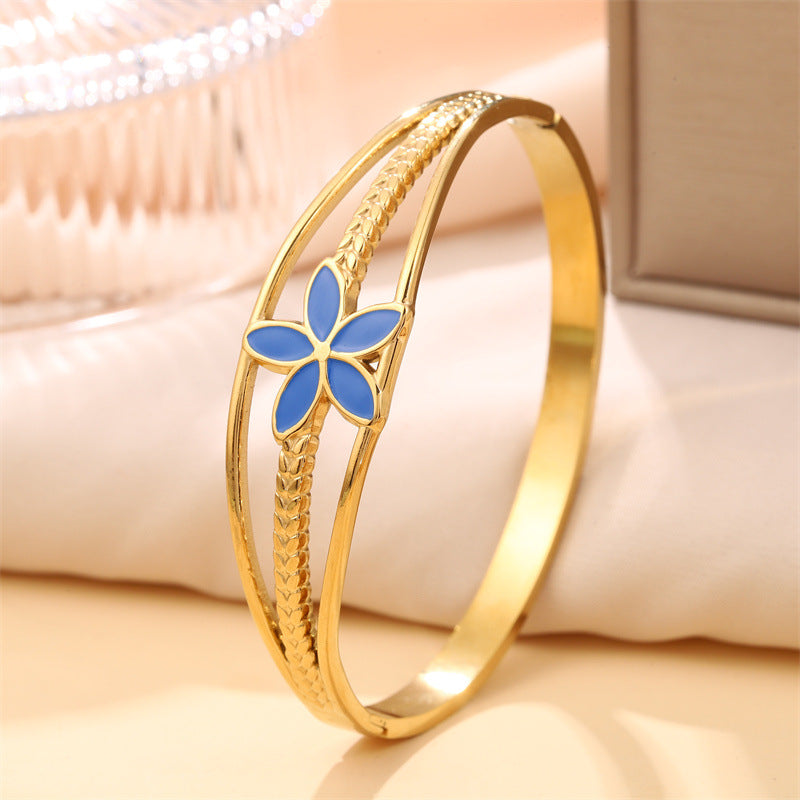 Elegant Blue Flower Bracelet