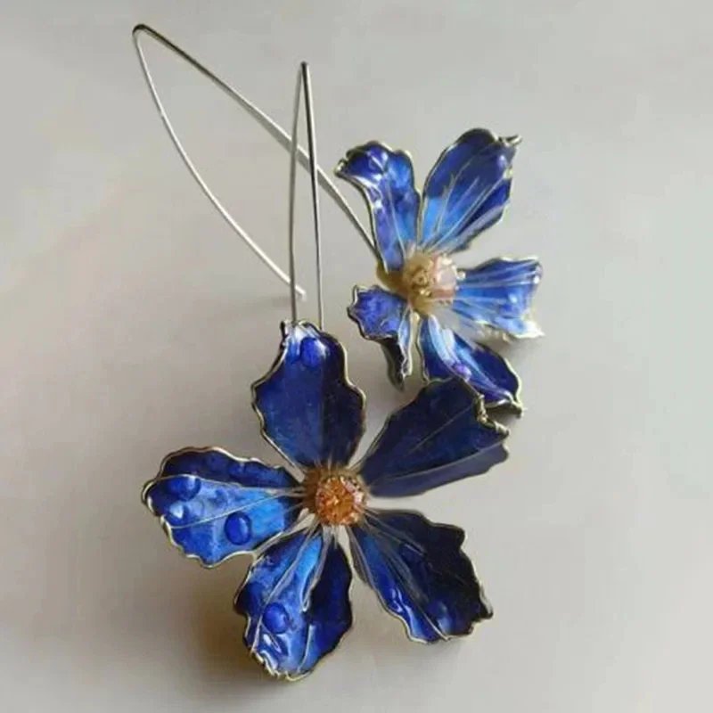 Elegant Blue Flower Earrings
