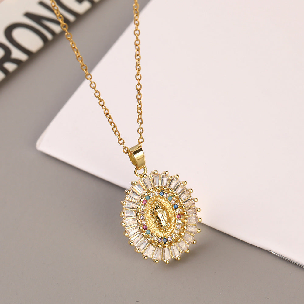 Elegant Crystal Pendant Necklace