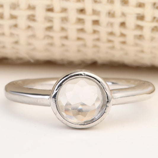 Elegant Crystal Ring