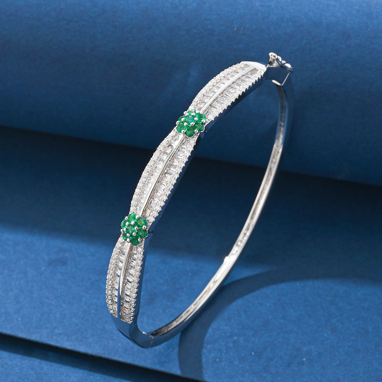 Elegant Emerald Bracelet