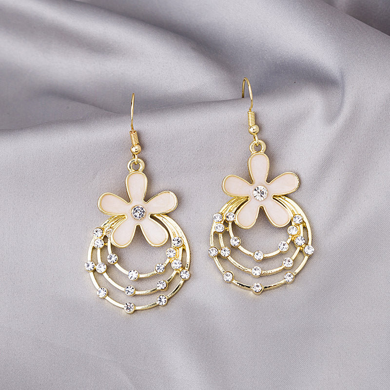 Elegant Floral Earrings