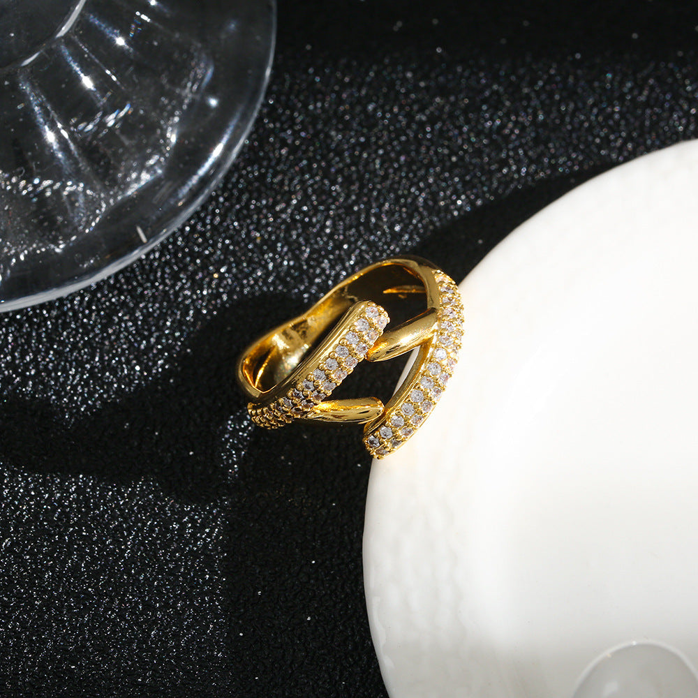 Elegant Gold Crystal Ring