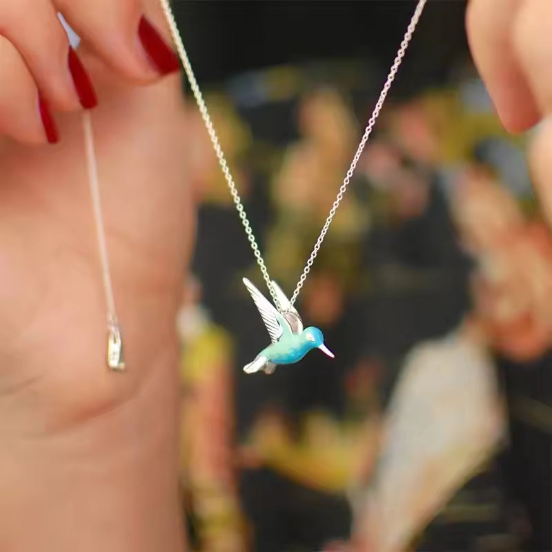 Elegant Hummingbird
