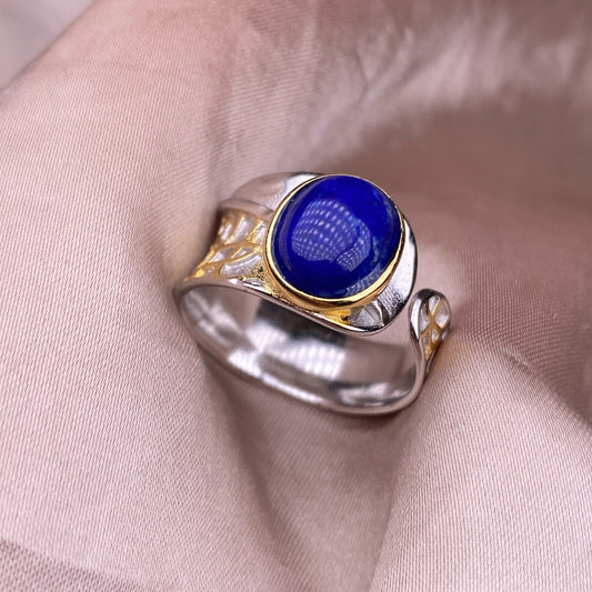 Elegant Lapis Lazuli Ring