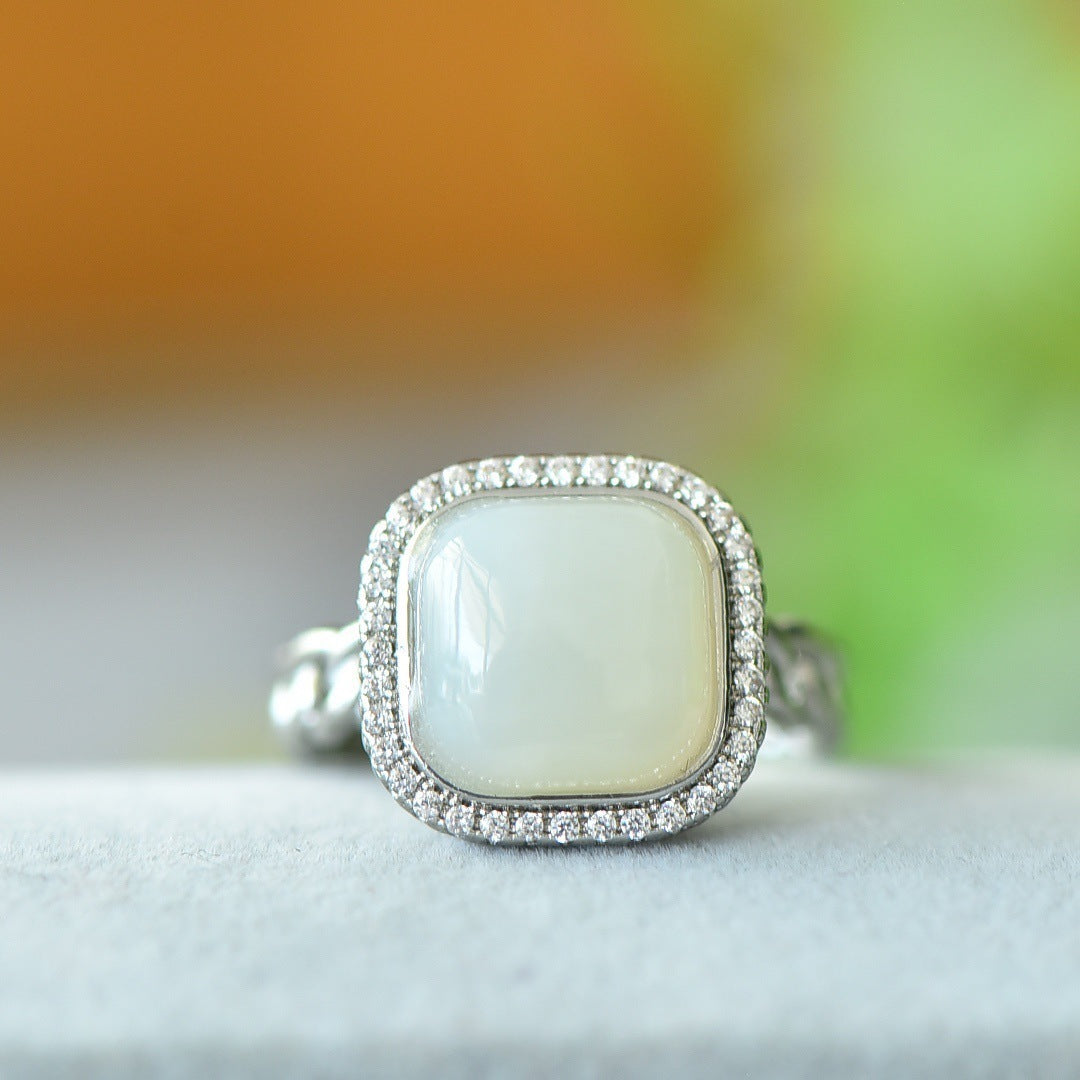 Elegant Moonstone Ring