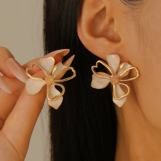 Elegant Opal Flower Earrings