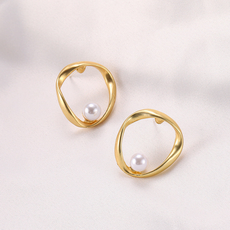 Elegant Pearl Earrings