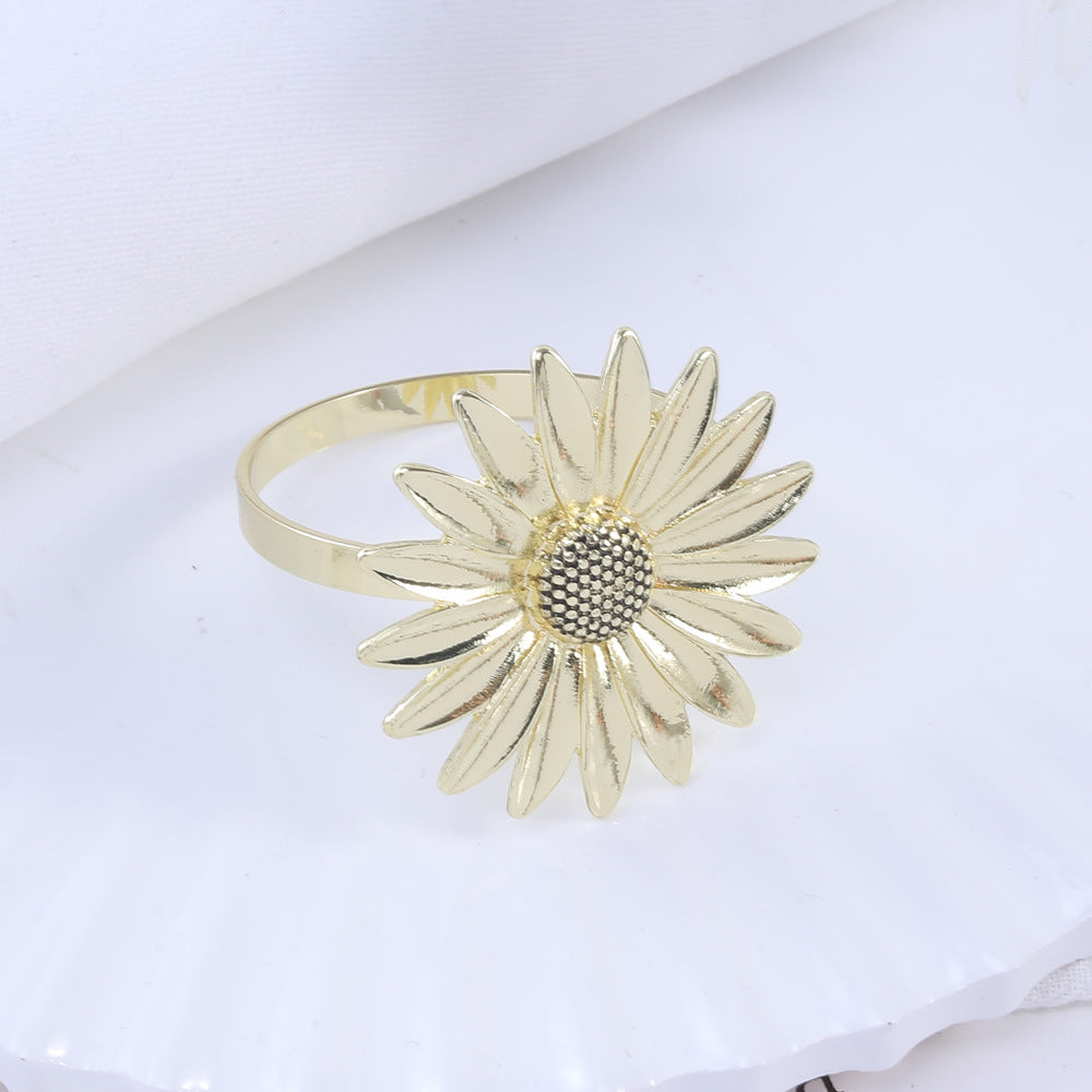 Golden Daisy Ring
