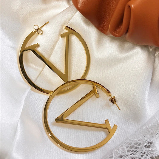 Punk V Earrings In Gold