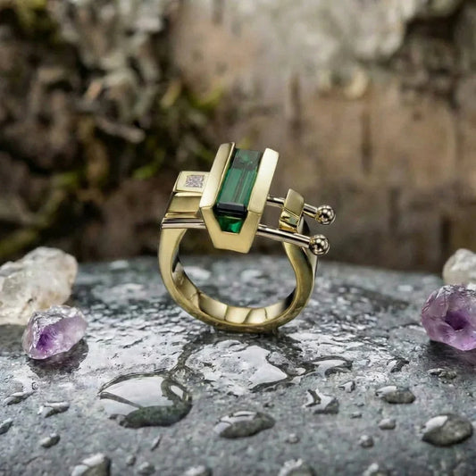 Modern Emerald Gold Ring