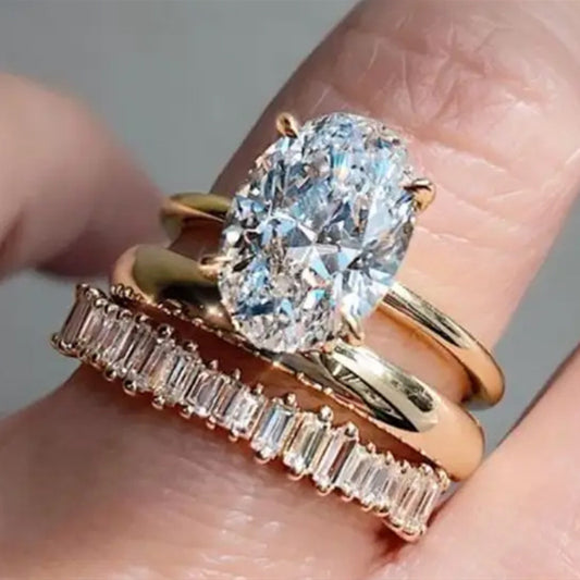 Inlaid Oval Crystal Gold Ring Set