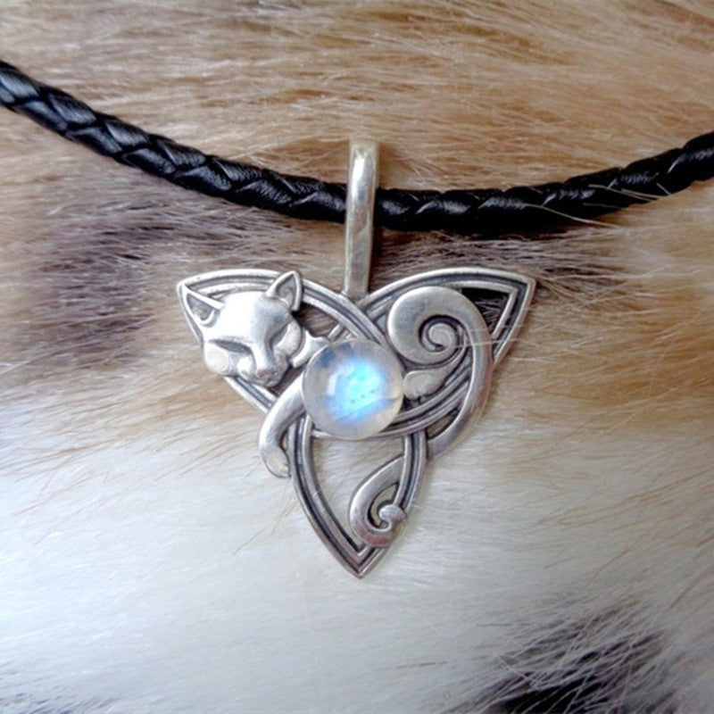 Classic Necklace With Timeless Appeal