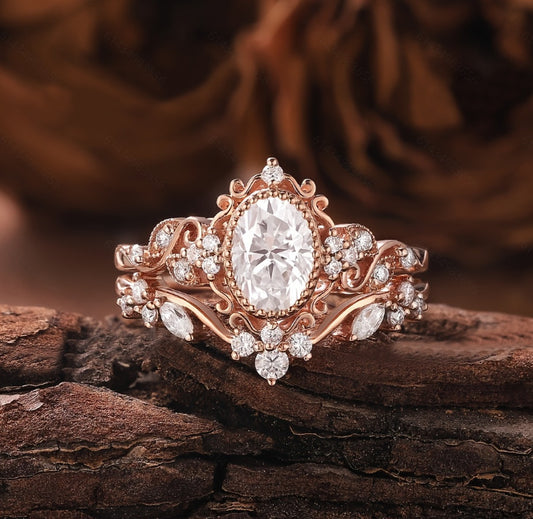 Elegant Crown Crystal Ring