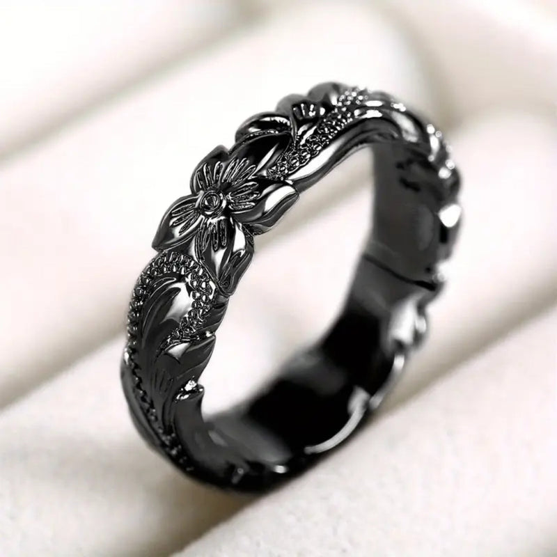 Black Trail Ring