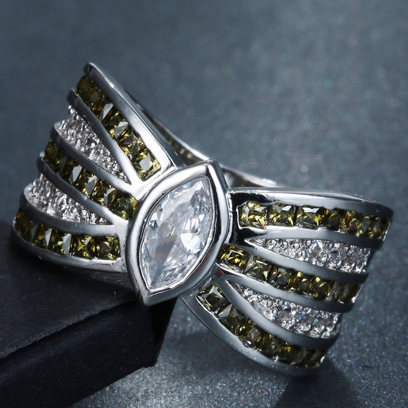 Statement Crystal Ring