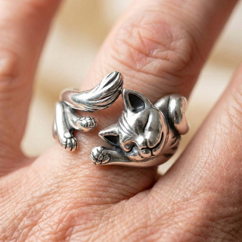 Statement Fortune Cat Ring