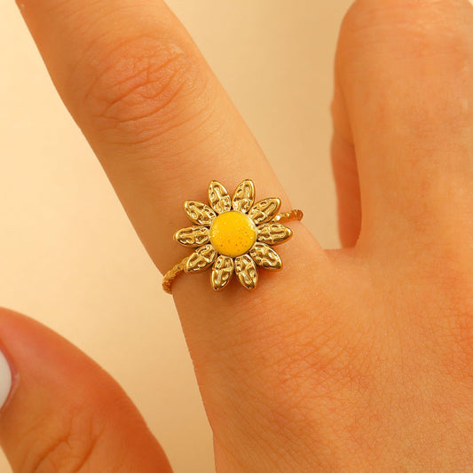Vintage Amber Flower Ring