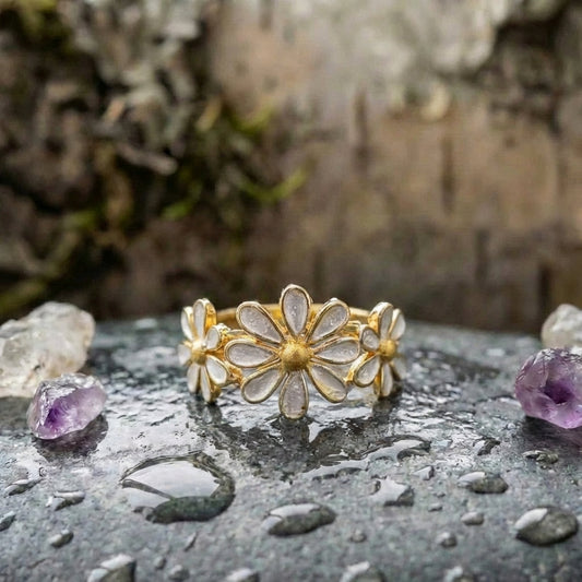Vintage Daisy Flower Ring