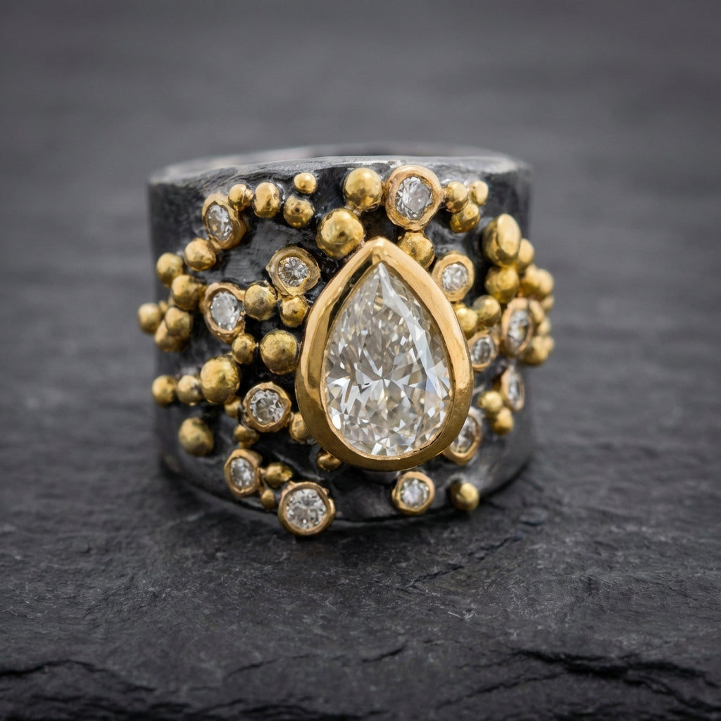Vintage Dark & White Glass Ring