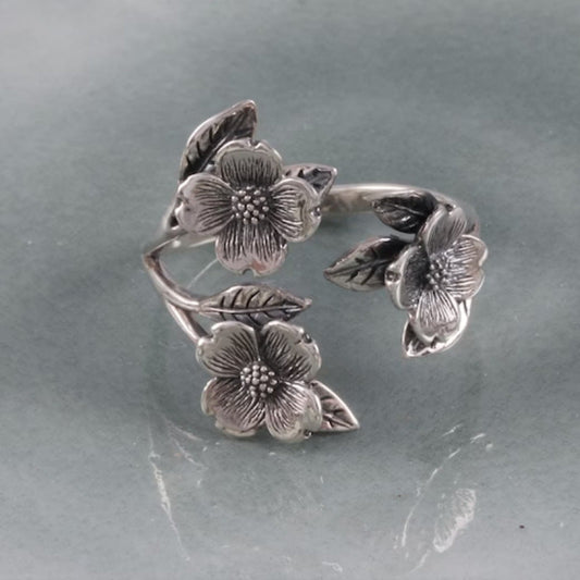 Vintage Floral Ring