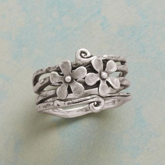 Vintage Flower Ring