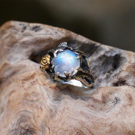 Vintage Moonstone Ring
