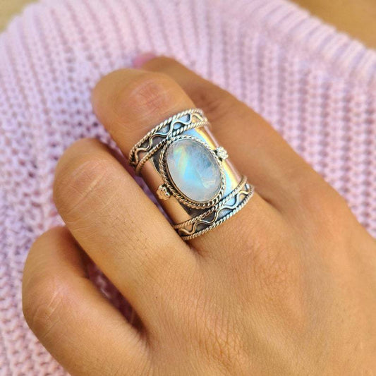Vintage Moonstone Ring