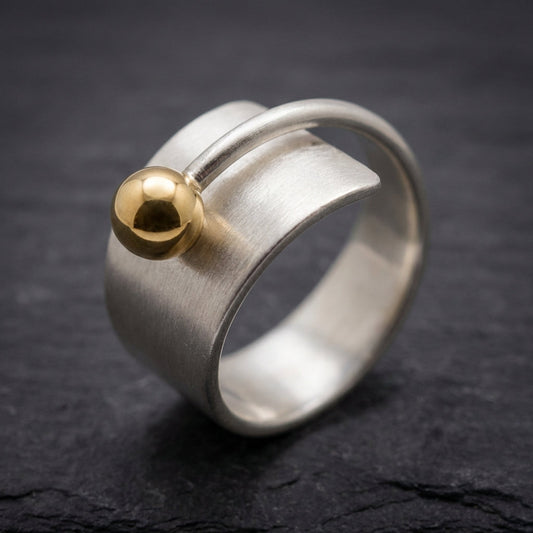 Vintage Open Gold Bead Silver Ring