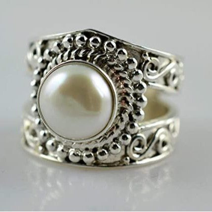 Vintage Pearl Ring